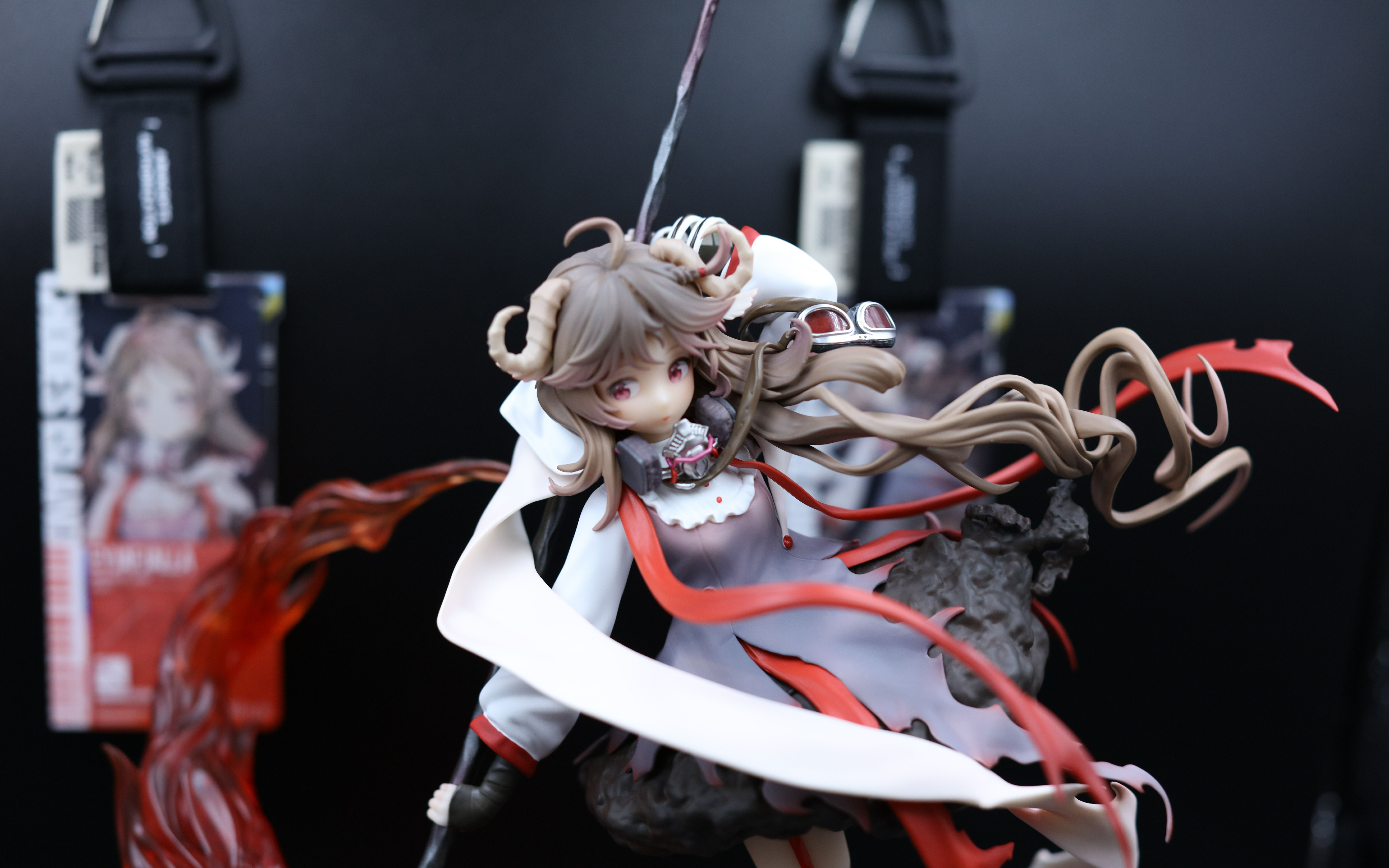 【猛男开箱】明日方舟艾雅法拉手办