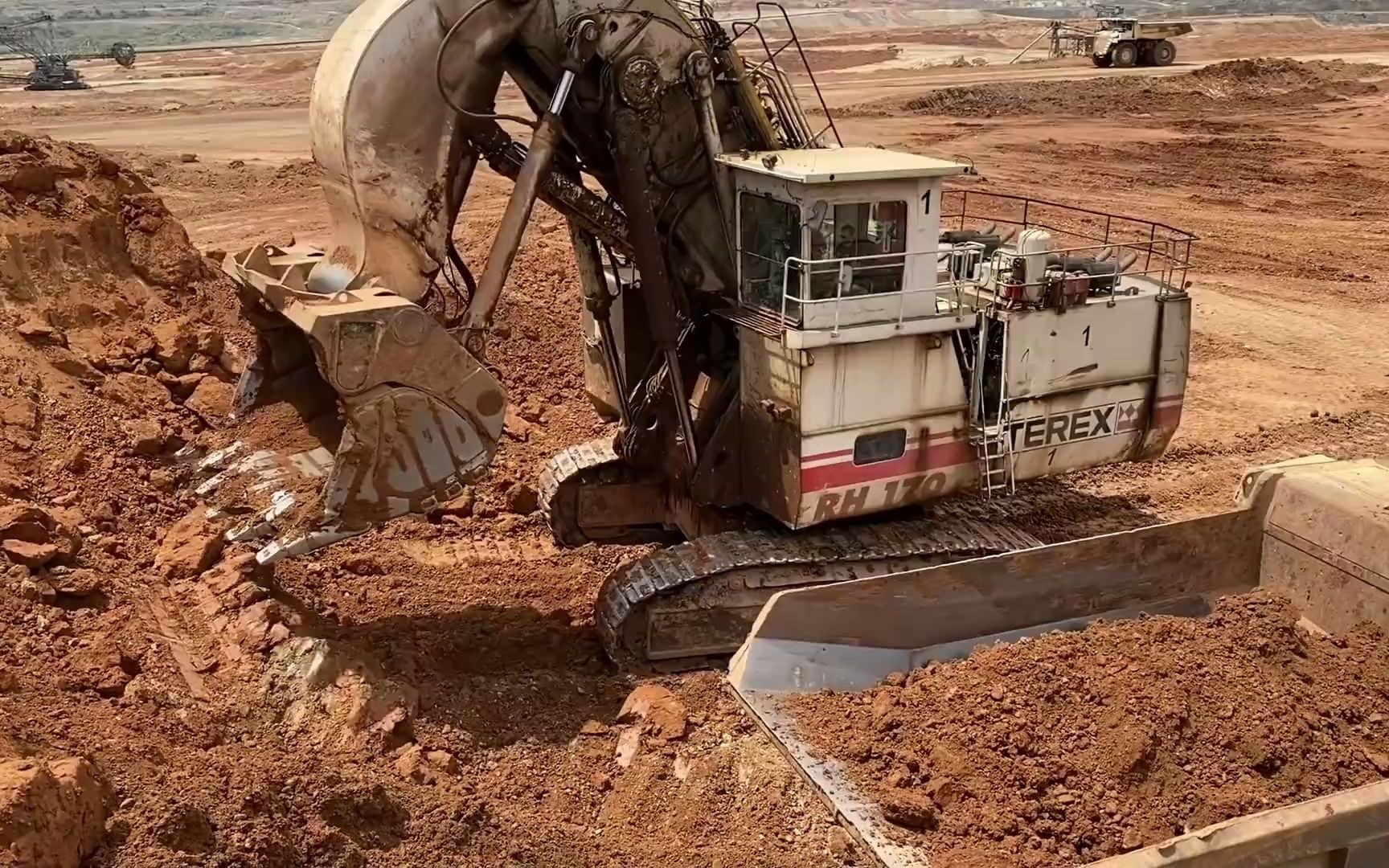 特雷克斯 rh170 正铲挖掘机 - mmc