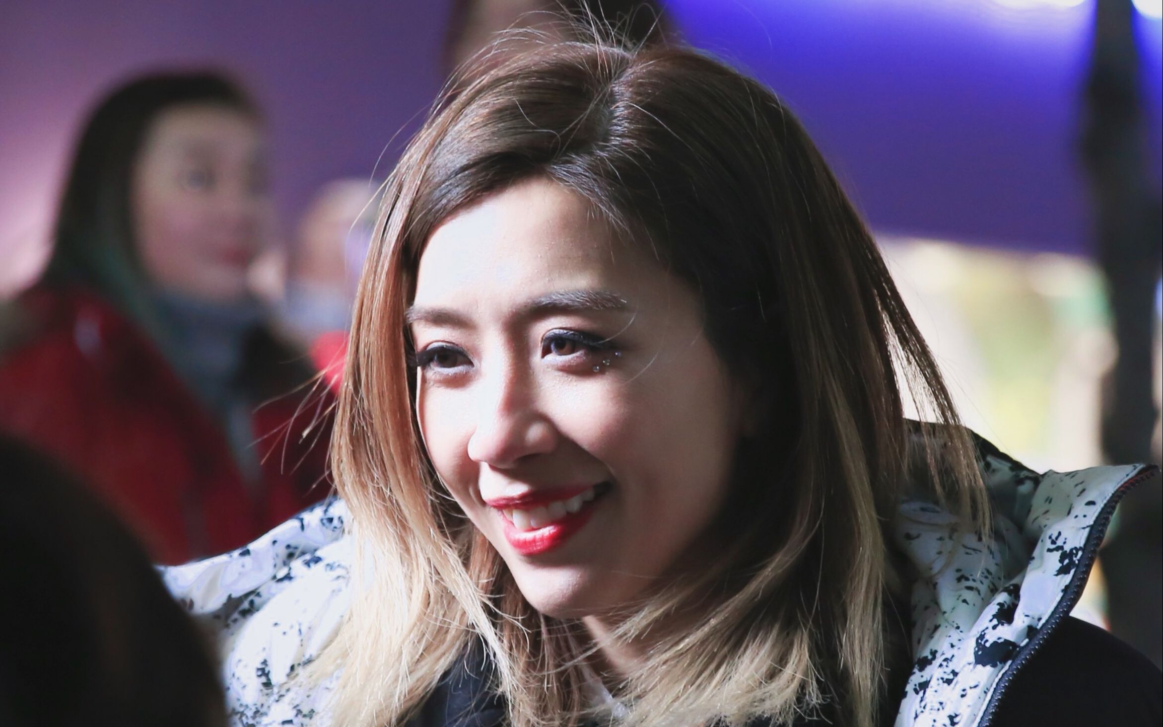 【黄智雯】20181214 韩国新村busking侧拍