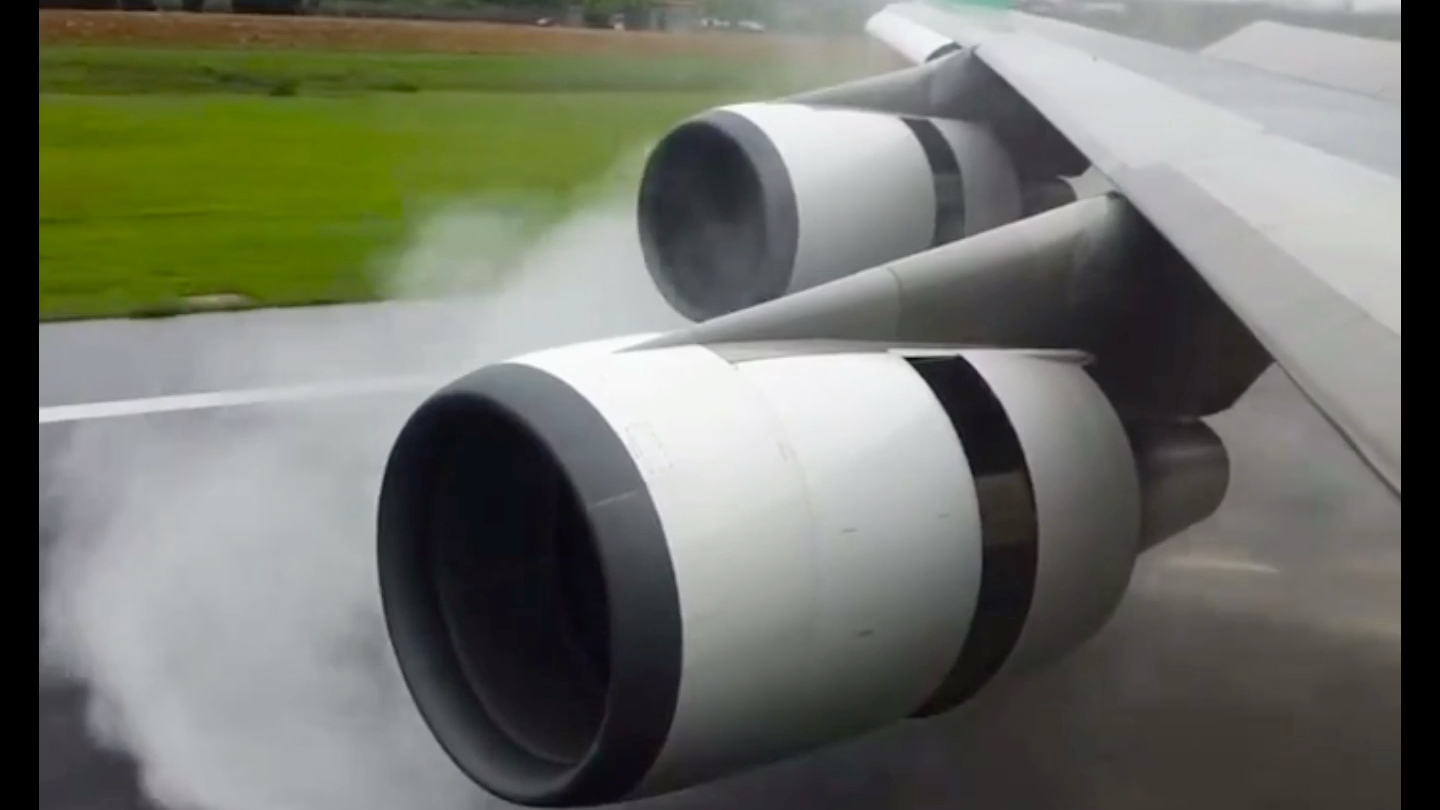 客机降落反推减速合集