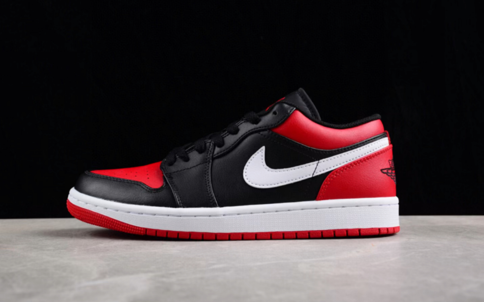 乔丹 air jordan 1 low bred toe 反转黑红脚趾低帮运动鞋 553558-066
