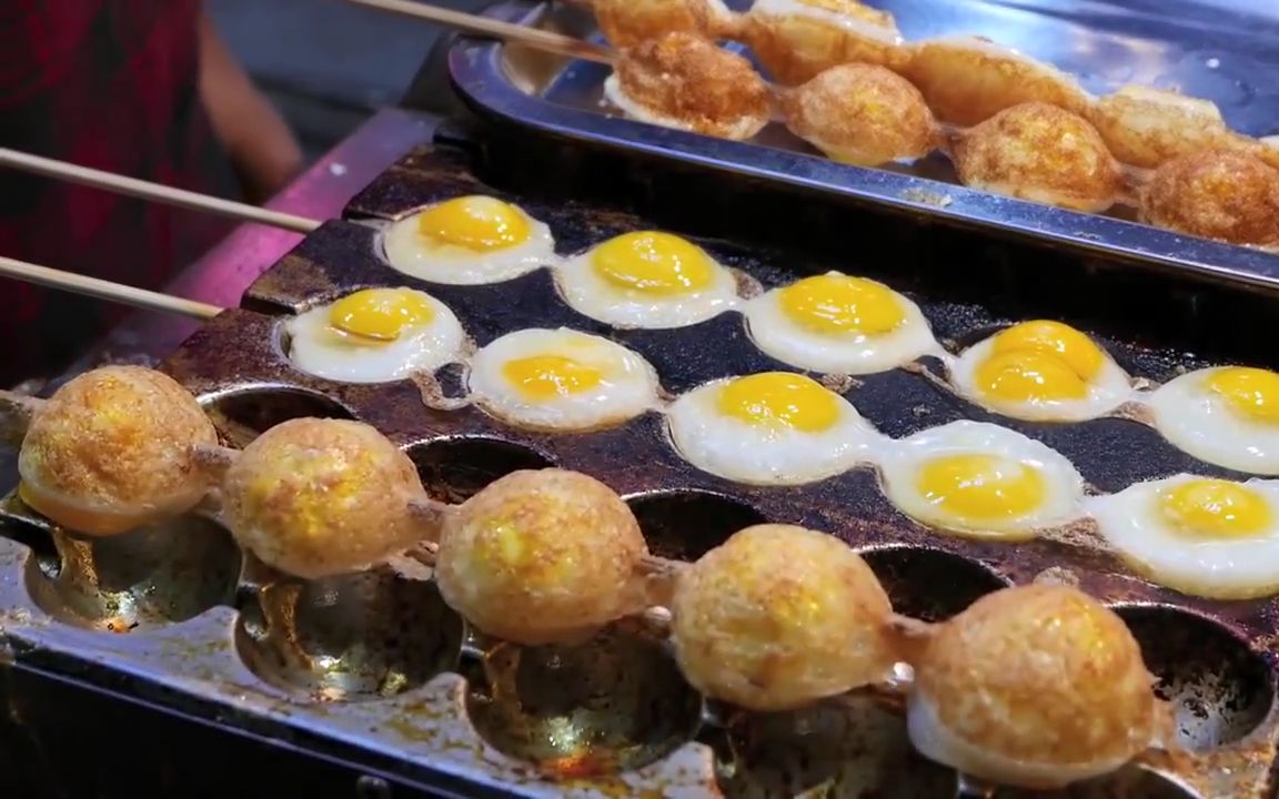 【中国西安街边小吃】【鹌鹑蛋串】远看以为是鸡蛋仔