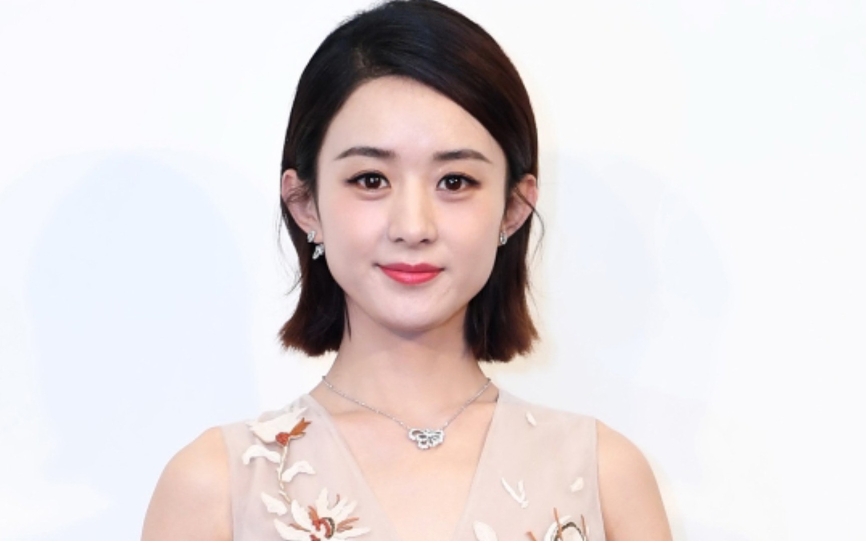 我的爱豆我安利,爱豆赵丽颖同学就很棒,喜欢的快来吧!