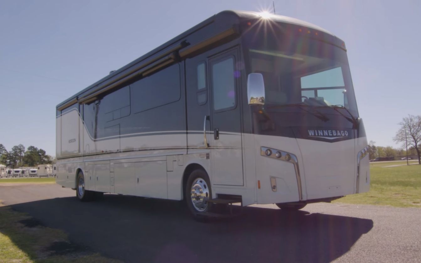美式大巴a型房车2018winnebagohorizonc2757
