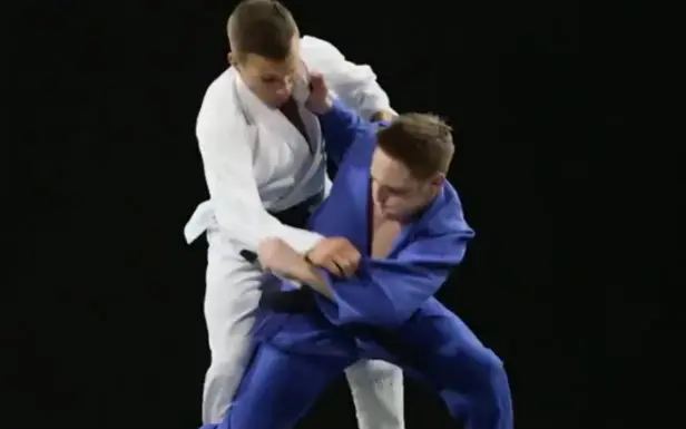 国际柔联 熟肉 4分钟教你看懂柔道比赛 哔哩哔哩 Bilibili