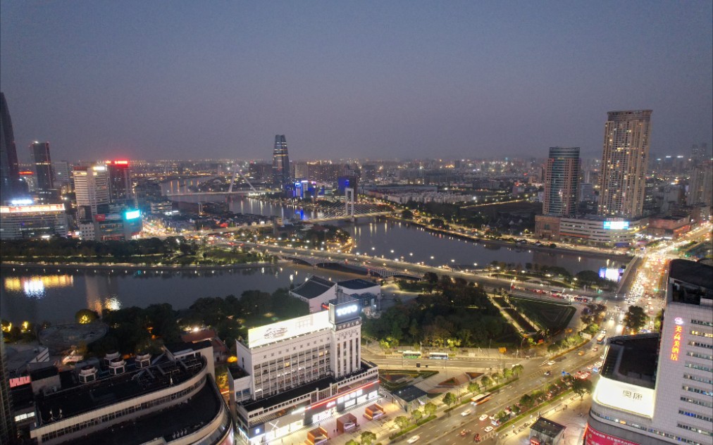 【航拍宁波】天一广场 新机长的第一次飞行:d