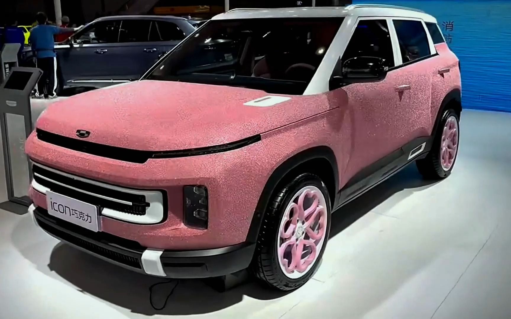 吉利icon巧克力帅气登场!不仅有高颜值,科技配置十分贴心