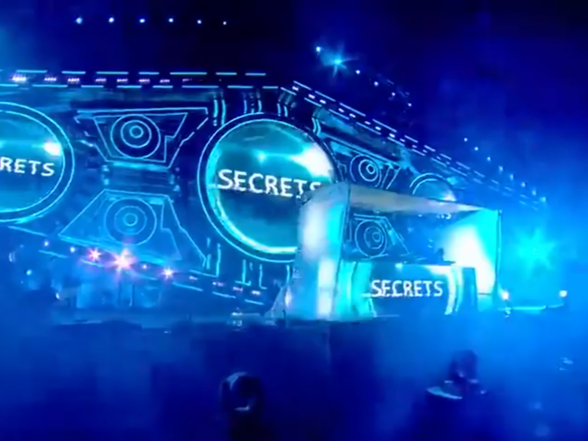[考古电音节现场] Alan Walker - 天漠音乐节(FULL Live Set)