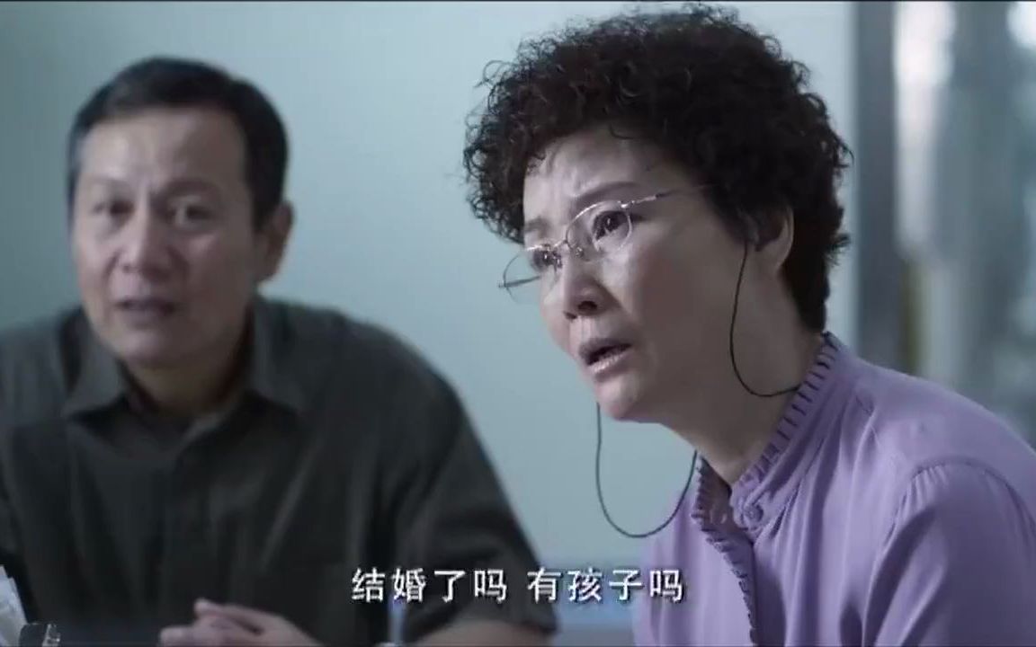 [图]大男当婚：儿子失眠，父母询问医生，结果医生送了四个大字