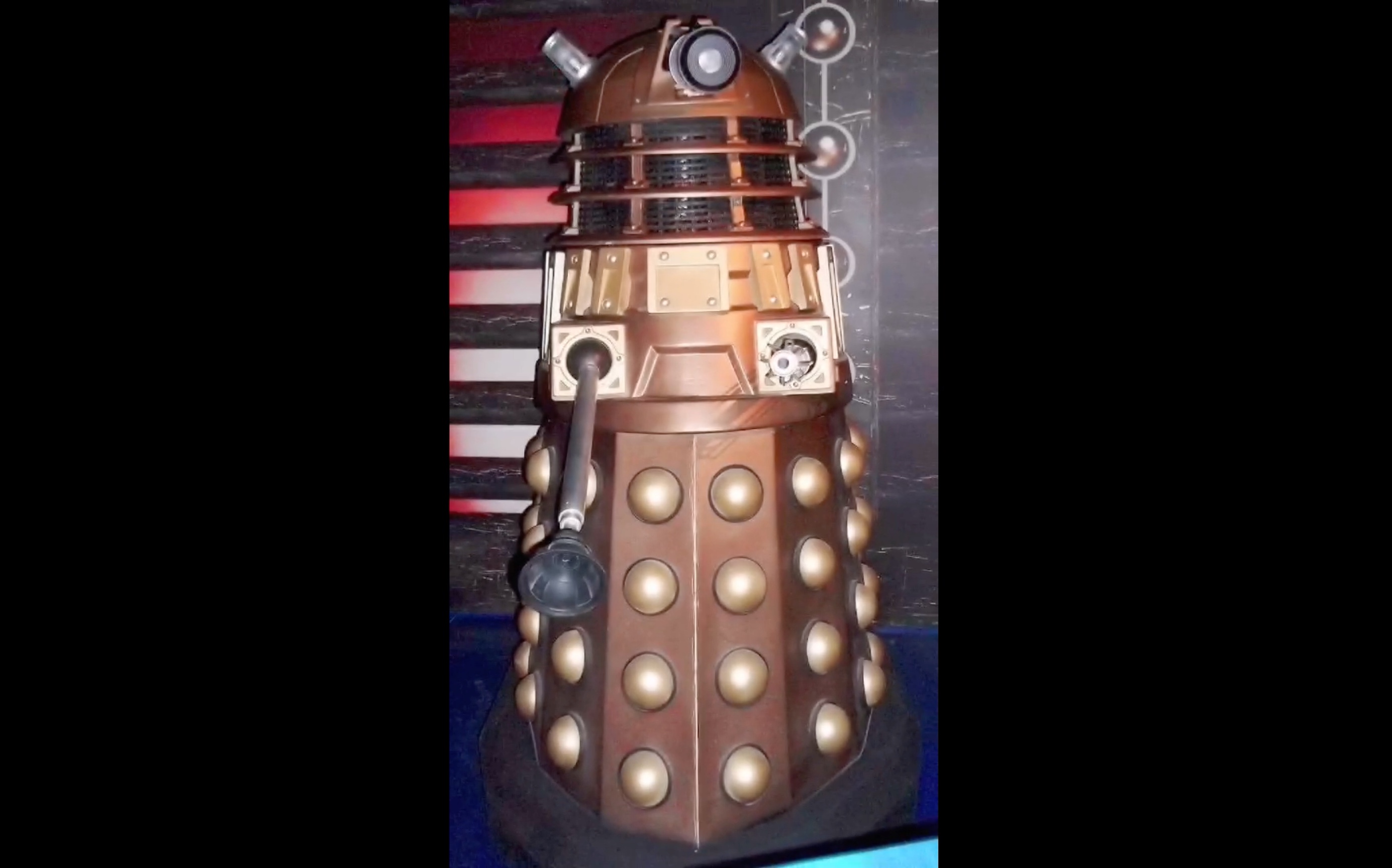 [图]Dalek再就业之北方自摸十三郎《Doctor Who》X《贼王之王》