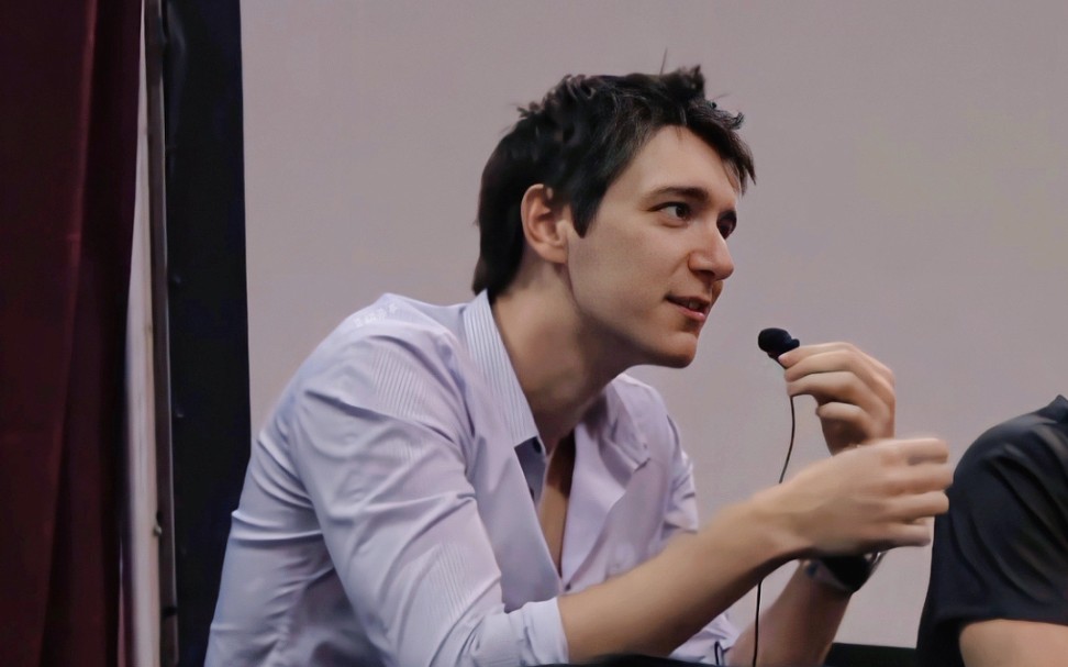 oliver phelps/我总是对鲜活的人情有独钟