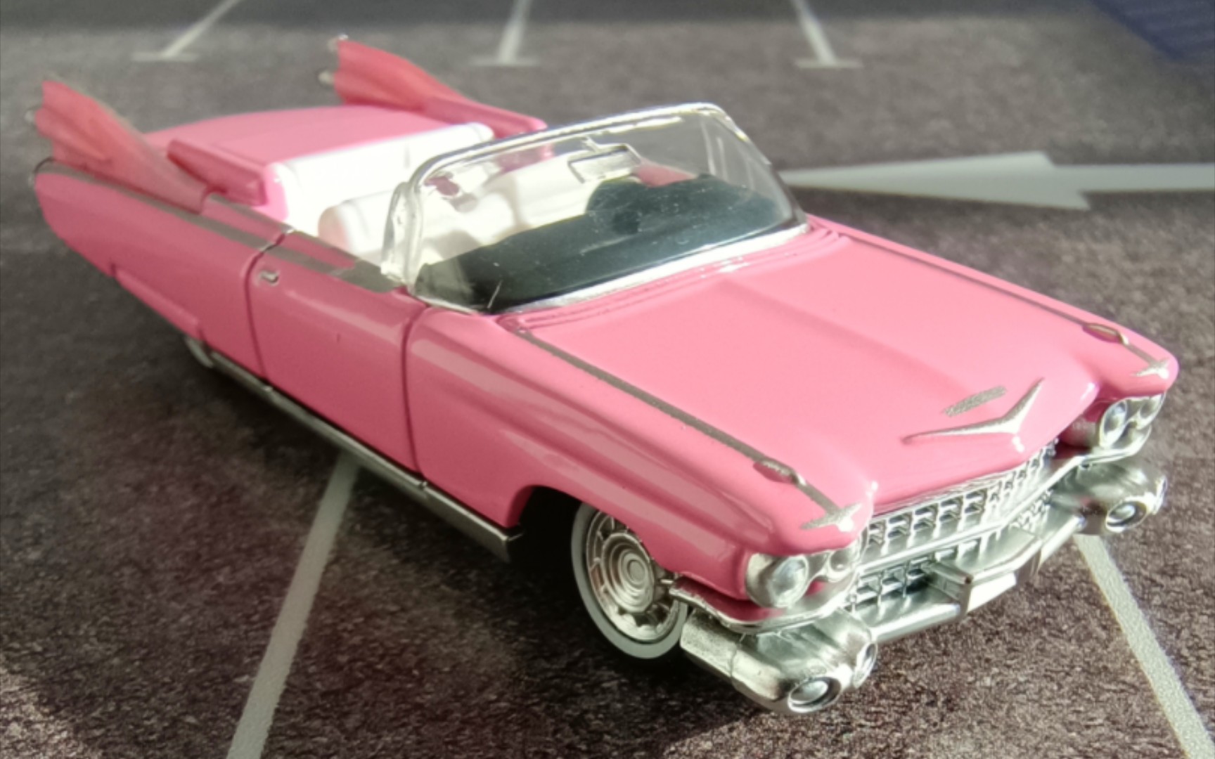 多美卡凯迪拉克eldorado biarritz敞篷车