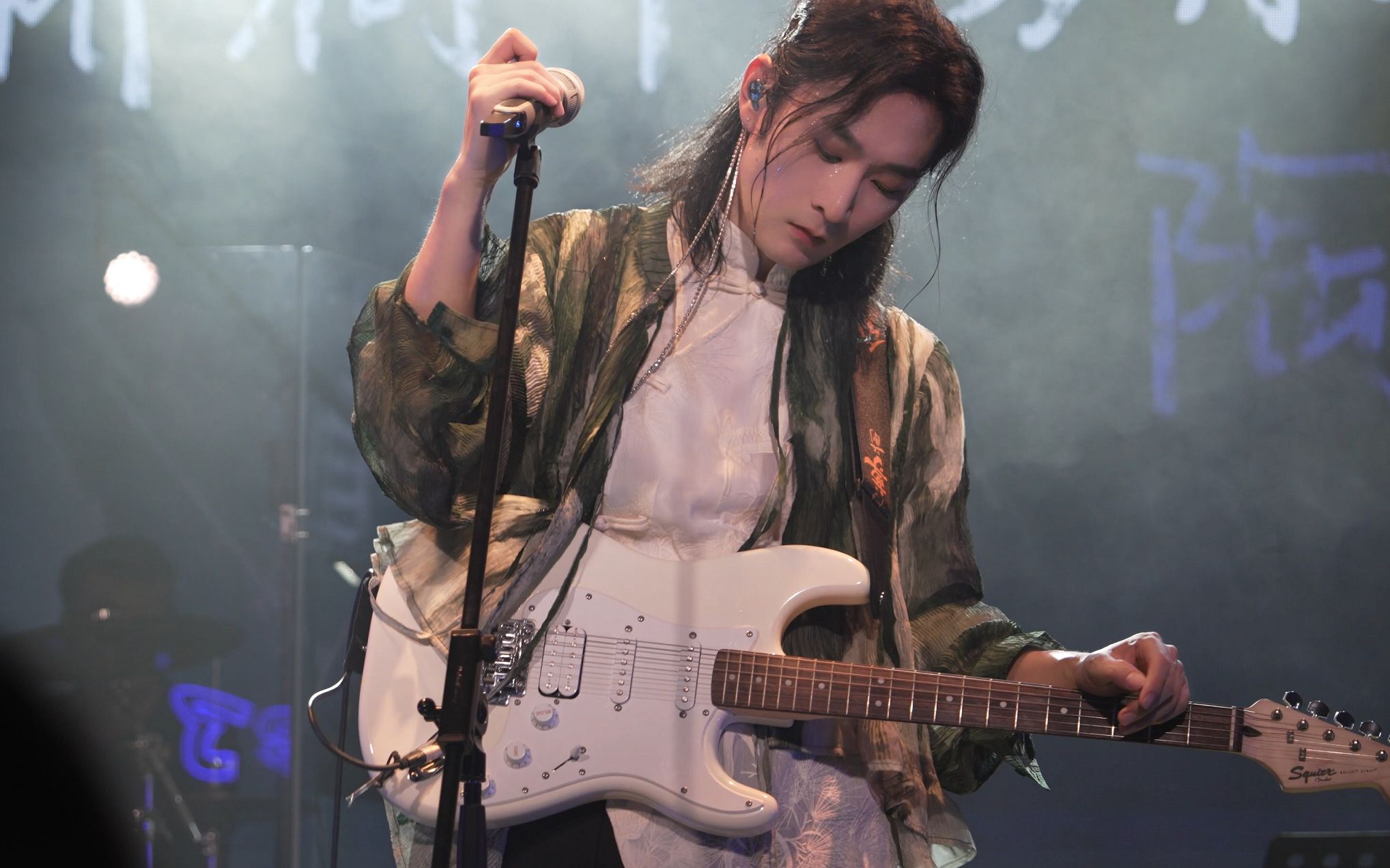 《他写了一首能在天桥下唱的歌》——winky诗2023巡演【人生何处似尊