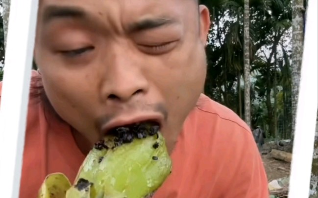 小鑫到浪家快餐店蹭饭吃—槟榔哥吃野生大窝瓜套餐