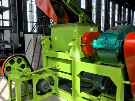 2024汽摩车胎电动车工程车轮胎破碎切割研磨粉碎机