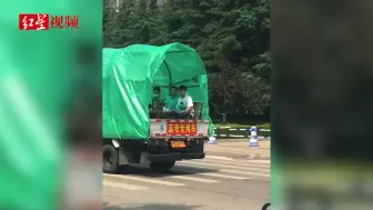 下载视频: 山东寿光第一中学回应晕车考生专用敞篷车