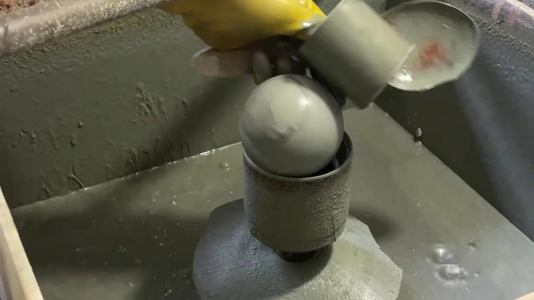 水晶加工厂一角