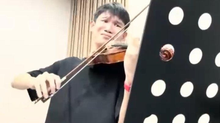 学琴半年,浅拉一手维塔利恰空