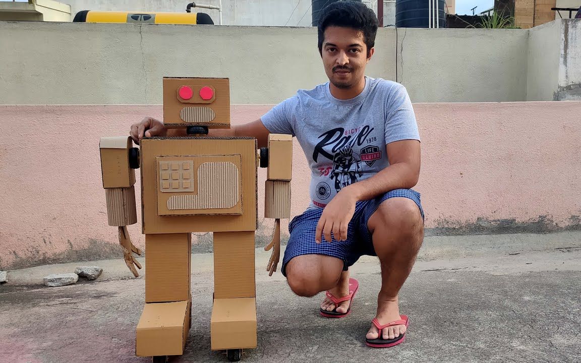 什么! 用硬纸板和502胶水也能做出机器人?