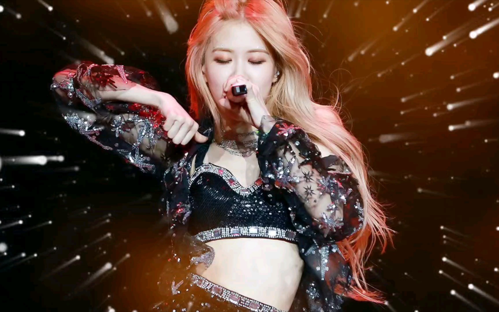 科切拉朴彩英流鼻血千万转场blackpink粉墨