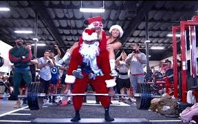 [图]『Larry Wheels』圣诞训练|Ho ho ho!