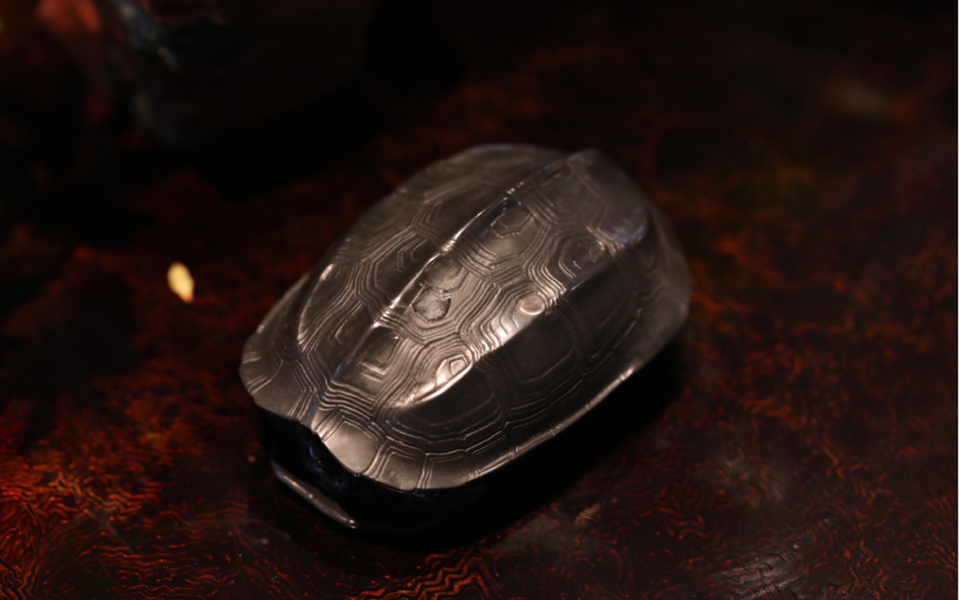 真真假假 墨龟 广西墨玉纯手工雕刻作品 也可来料价格 秋坞居