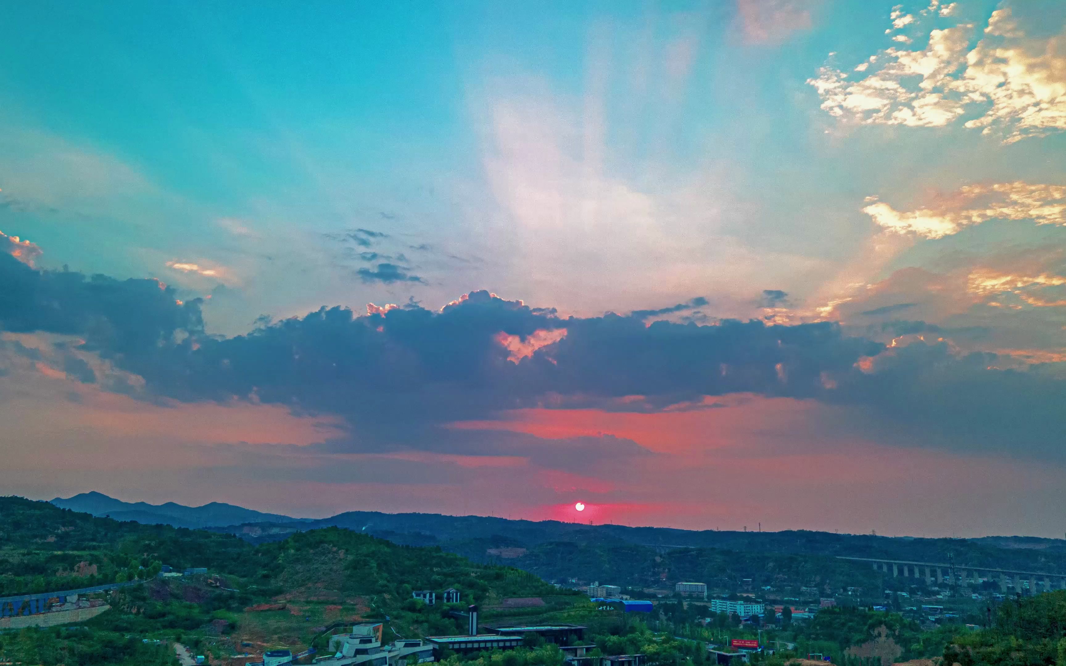 落日余晖映晚霞一抹夕阳美如画