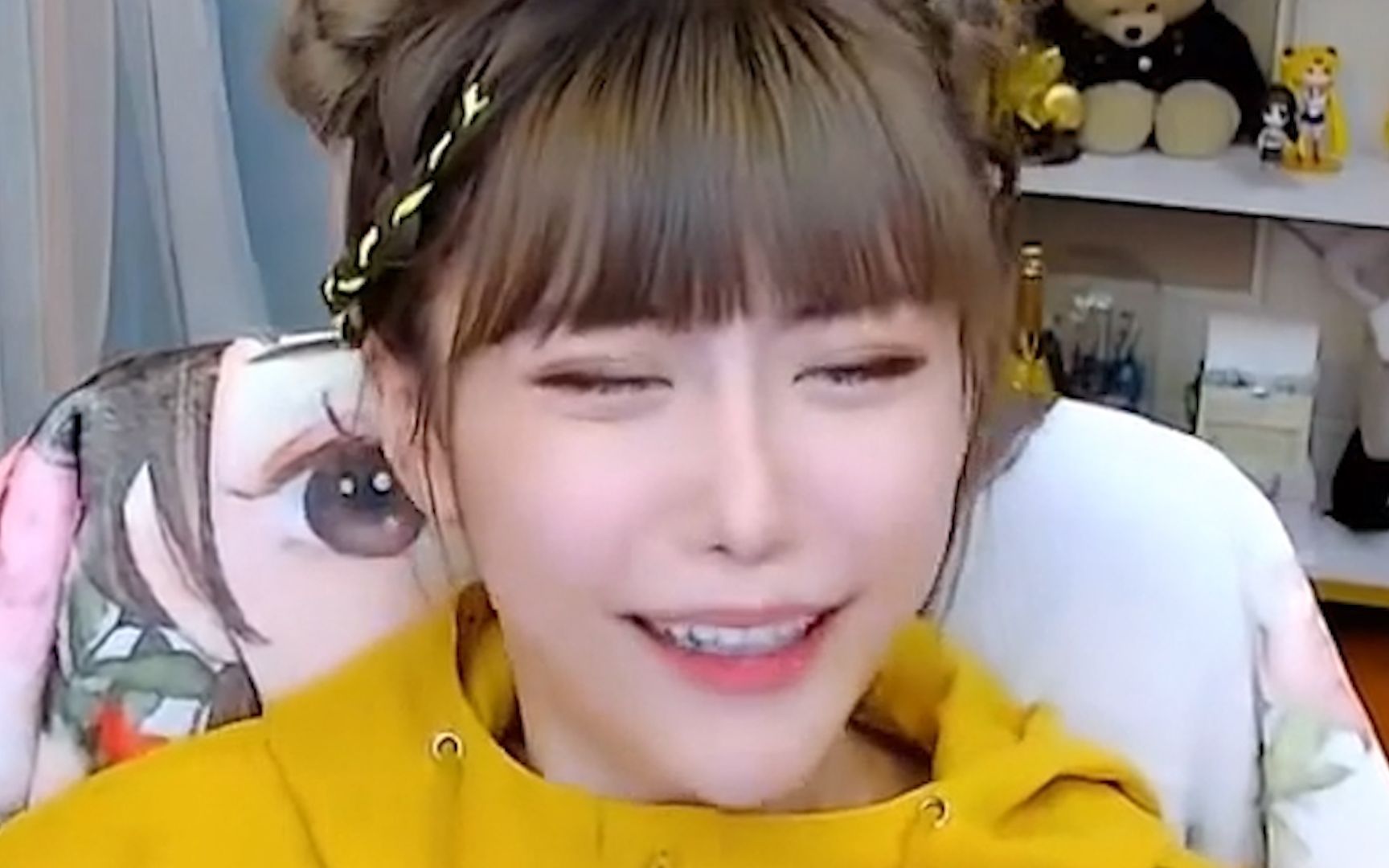 周淑怡 给我大声点哭 听不见!根本听不见!