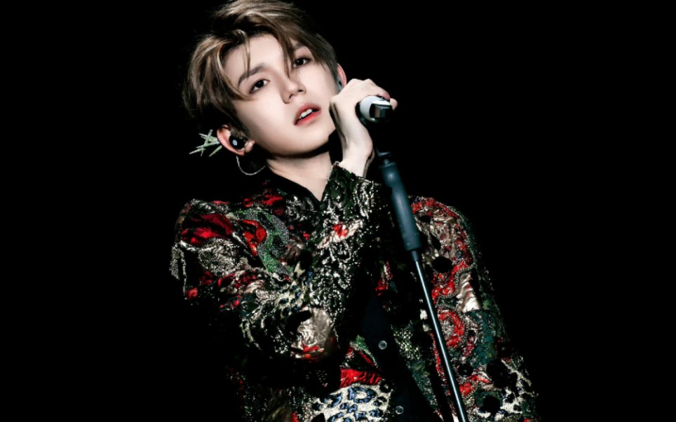 【王源】的《我可以自己点燃火炬》舞台简直是炸翻全场!