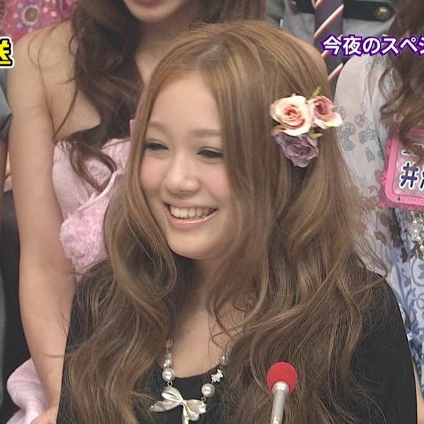 西野カナ- もっと+ Talk (2009.10.23)_哔哩哔哩_bilibili