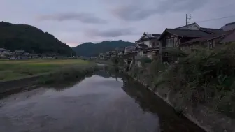 Скачать видео: 日本旅游 冈山大原旧路上的日落