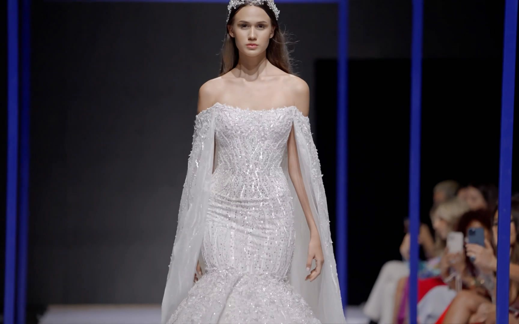 黎巴嫩高定礼服品牌rami kadi 10周年庆典 开罗时装走秀_哔哩哔哩