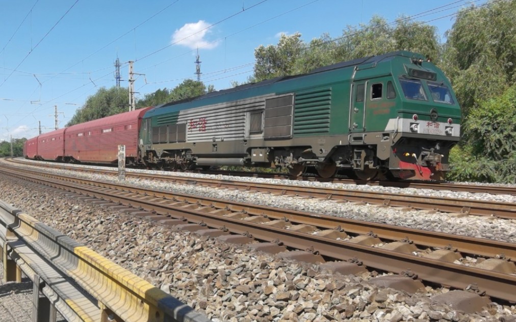 沈局苏段hxn3 0298牵引jsq6型双层汽车运输车通过沈山大弯道_哔哩哔哩