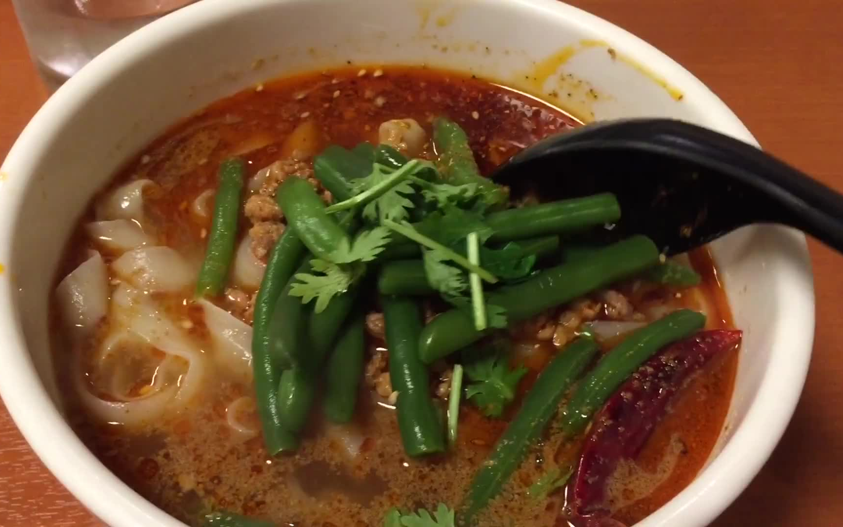 sliced noodles (dao xiao mian) / 刀削面 / 刀削麺 in tokyo_哔哩