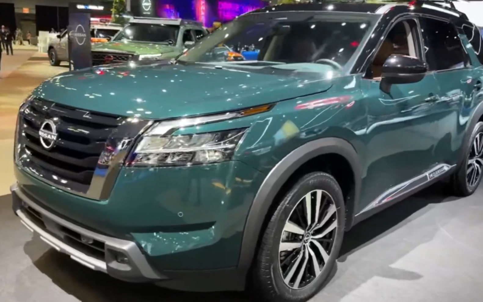 2023日产探路者白金版 静态体验外观和内饰