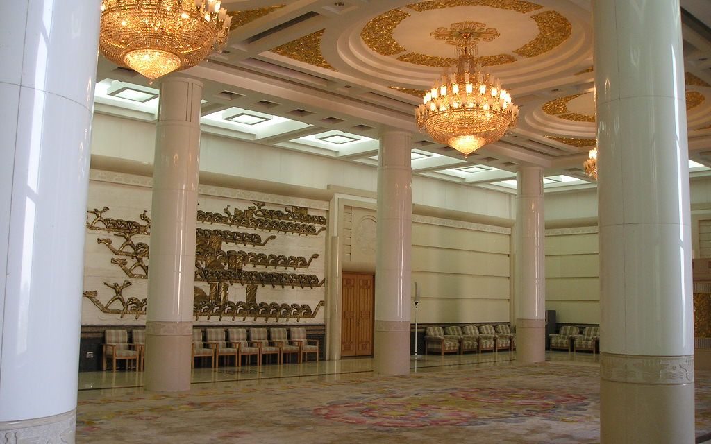 2004年的人民大会堂会议厅