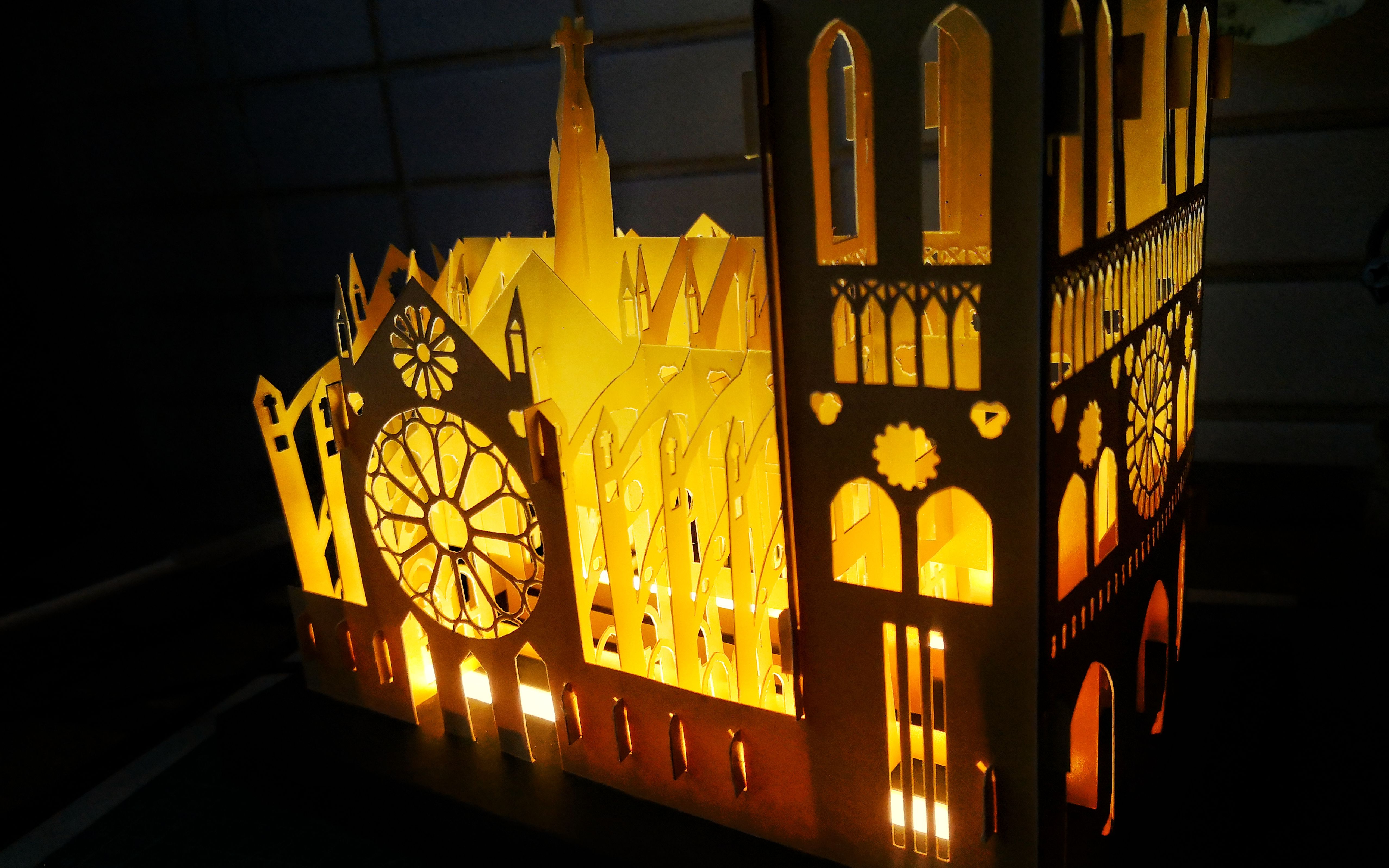 光影纸雕灯教堂立体纸雕灯摆件制作过程