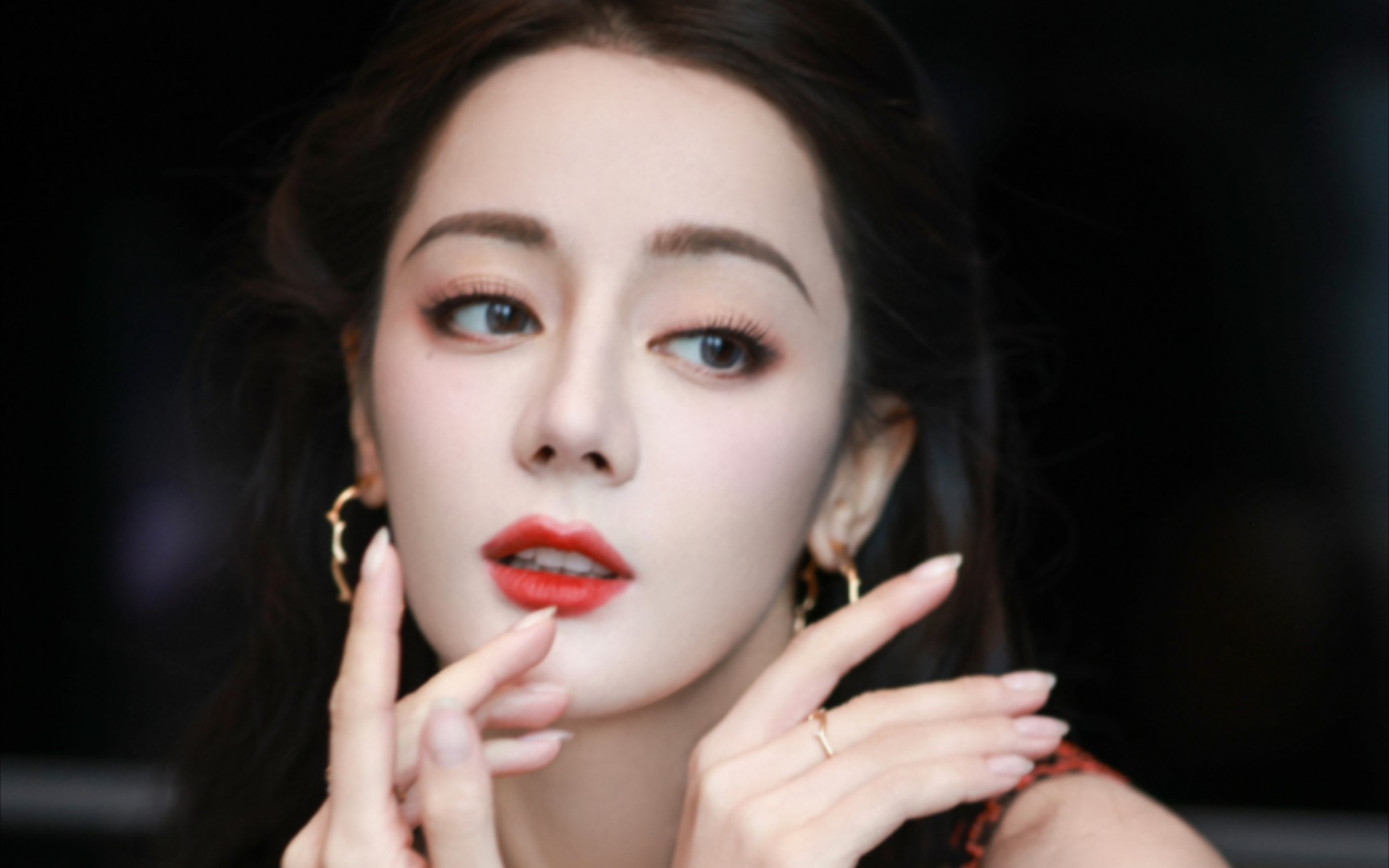 明媚娇艳的大美女啊【迪丽热巴】