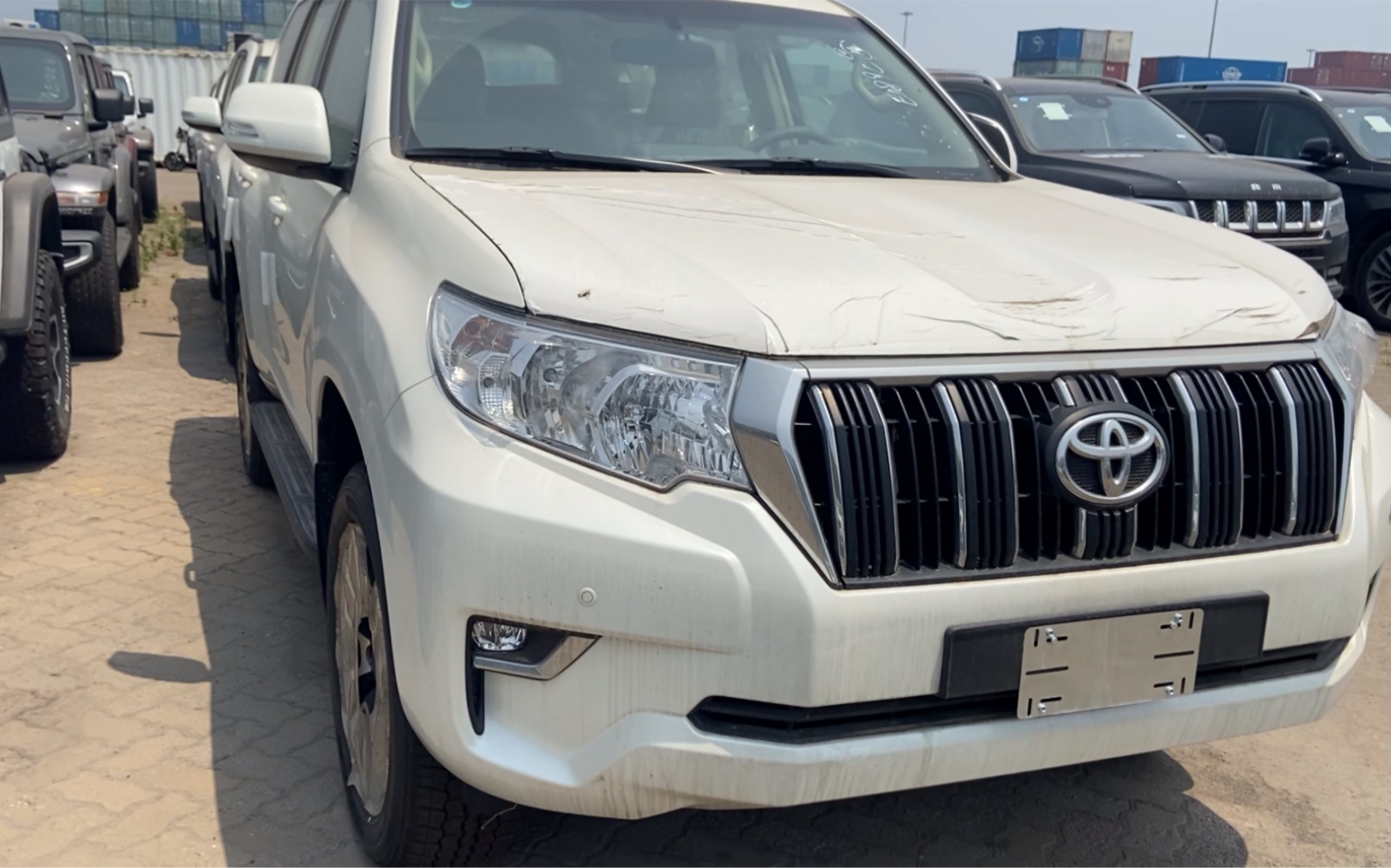 丰田霸道400新款大批量到港老款 行情暴跌冰点价