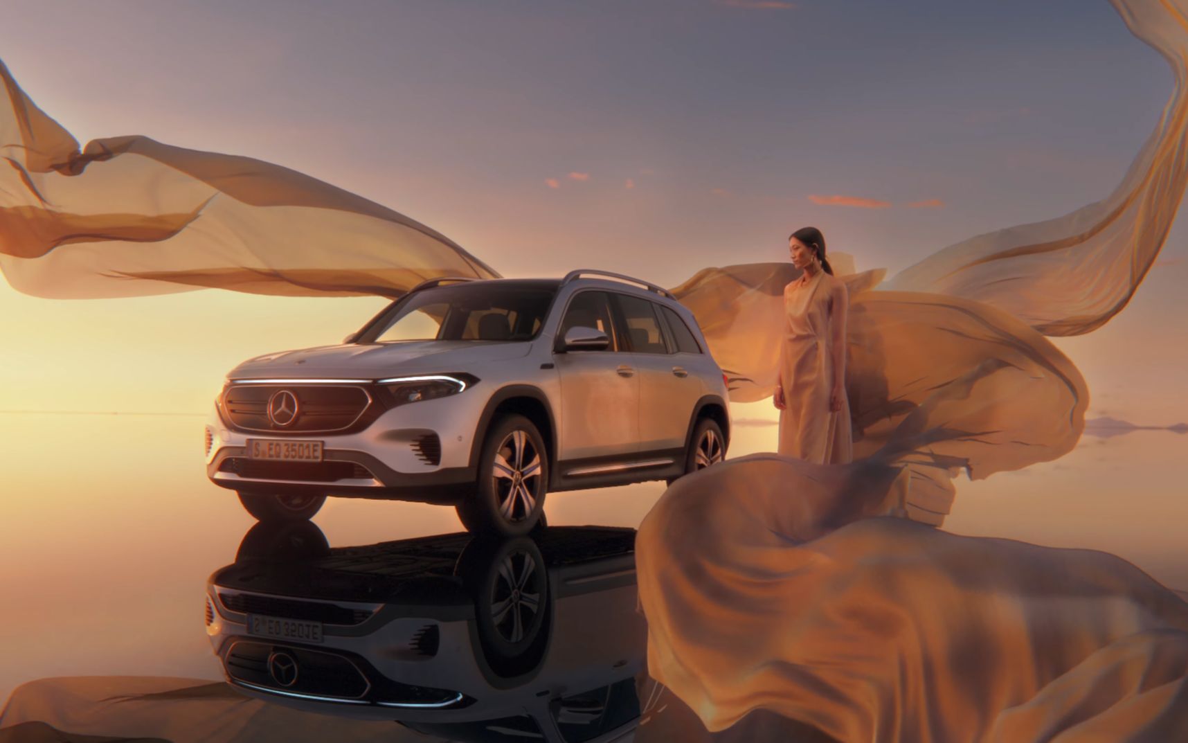 全新梅赛德斯奔驰eqb奔驰官方宣传片