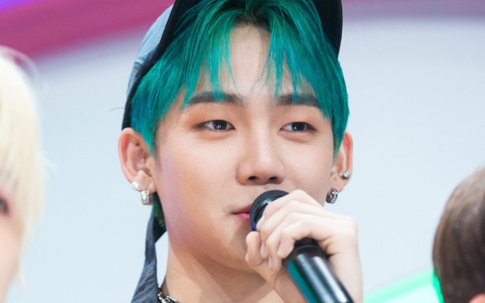 『崔玹硕』出道曲boy直拍/持更/小新星冲啊_哔哩哔哩 (゜-゜)つロ