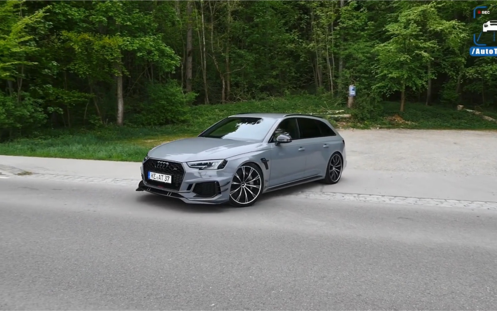 治愈系排气声浪(audi rs4 abt)