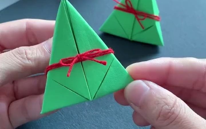 粽子怎么折 B站