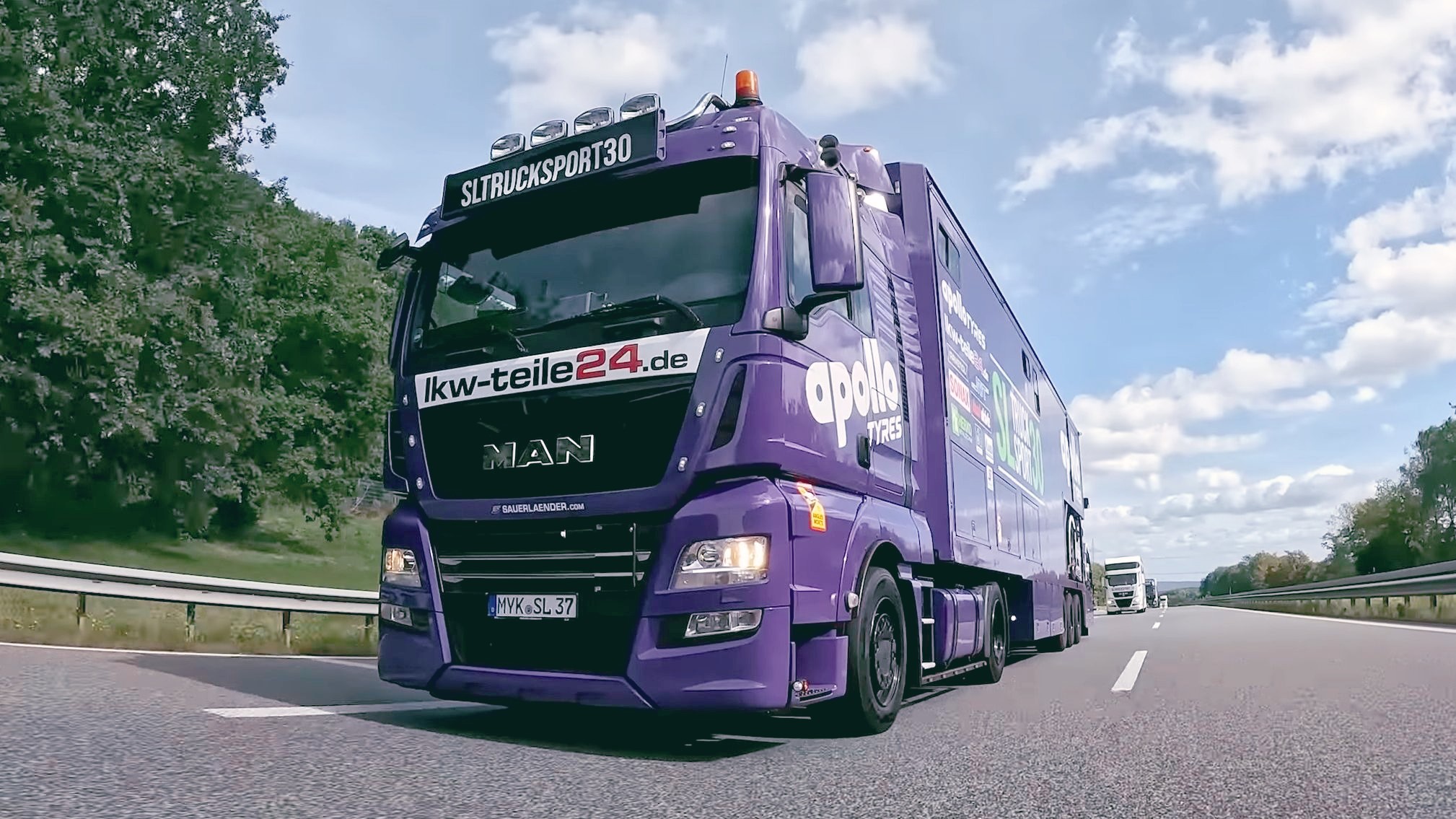 小哥开man卡车运输勒芒卡车赛车