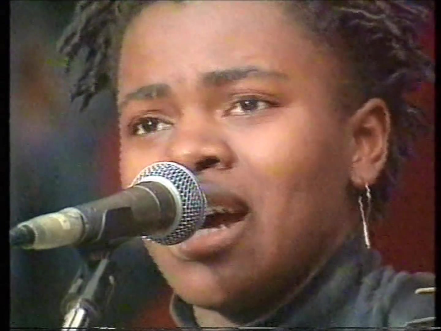 [图]【Tracy Chapman】 Fast Car (Wembley 1988) 经典民谣 特蕾西·查普曼