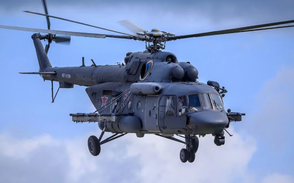 俄罗斯米mi17直升机航展飞行展示