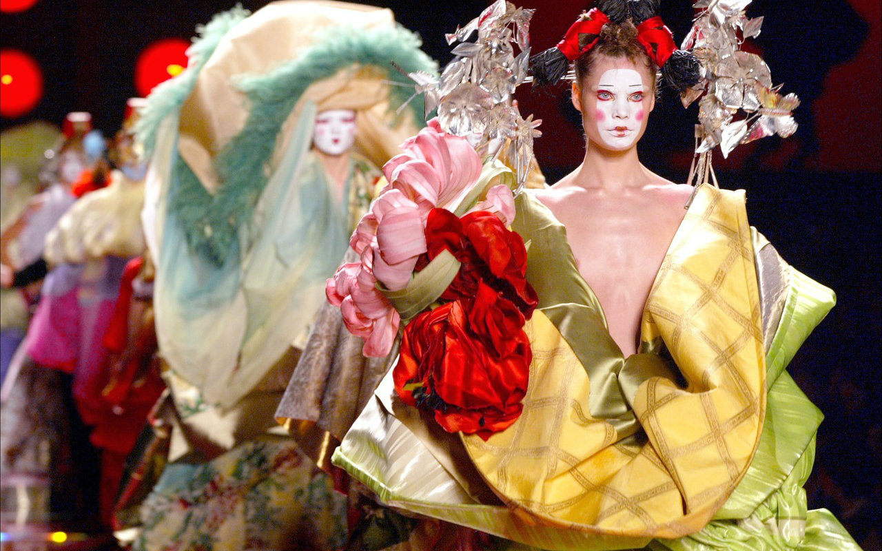 【vs字幕组】christian dior 迪奥2003春夏高定