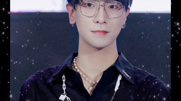 祝谁依哥~(抱头)和豆花花小姐姐一直开心快乐哟!_哔哩哔哩_bilibili