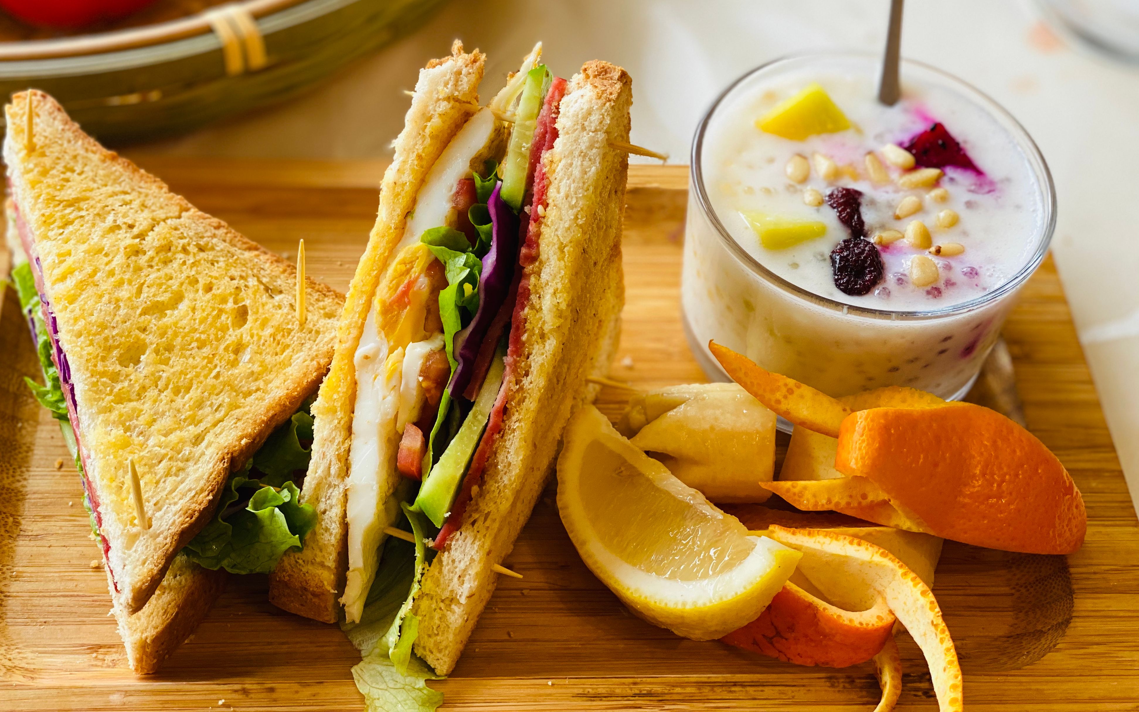 食育厨房:自制三明治与水果牛奶西米露