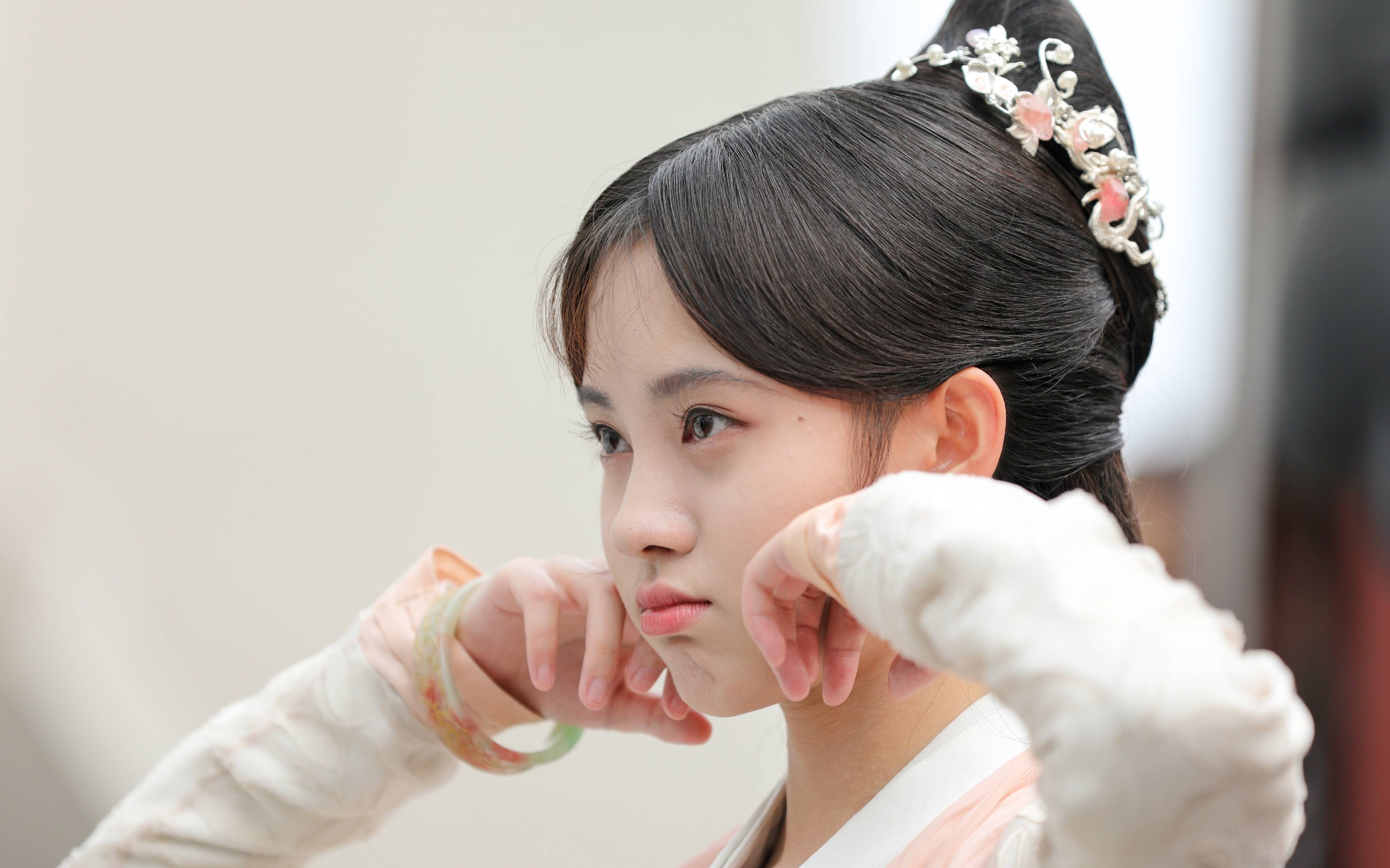 23 snh48—鞠婧祎《芸汐传》探班_哔哩哔哩 (゜-゜)つロ 干杯~-bili